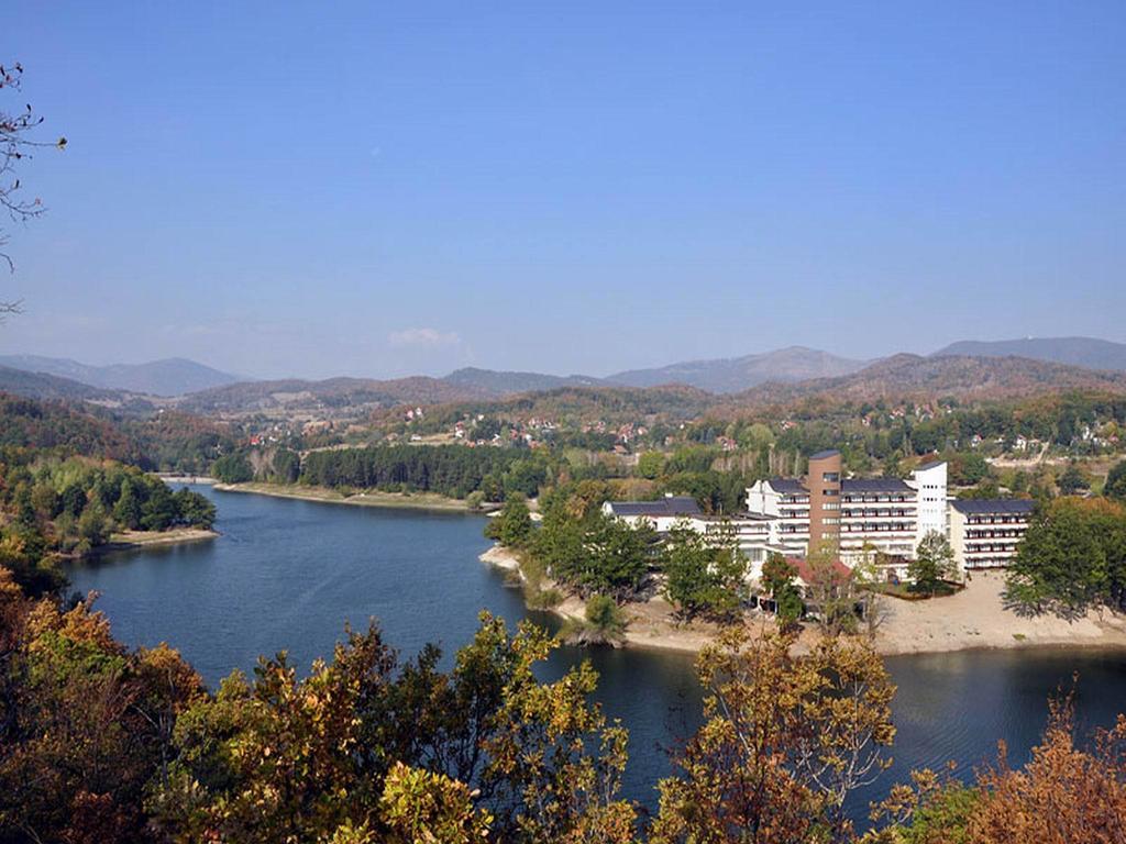 Jezero Hotel Bor Exteriér fotografie